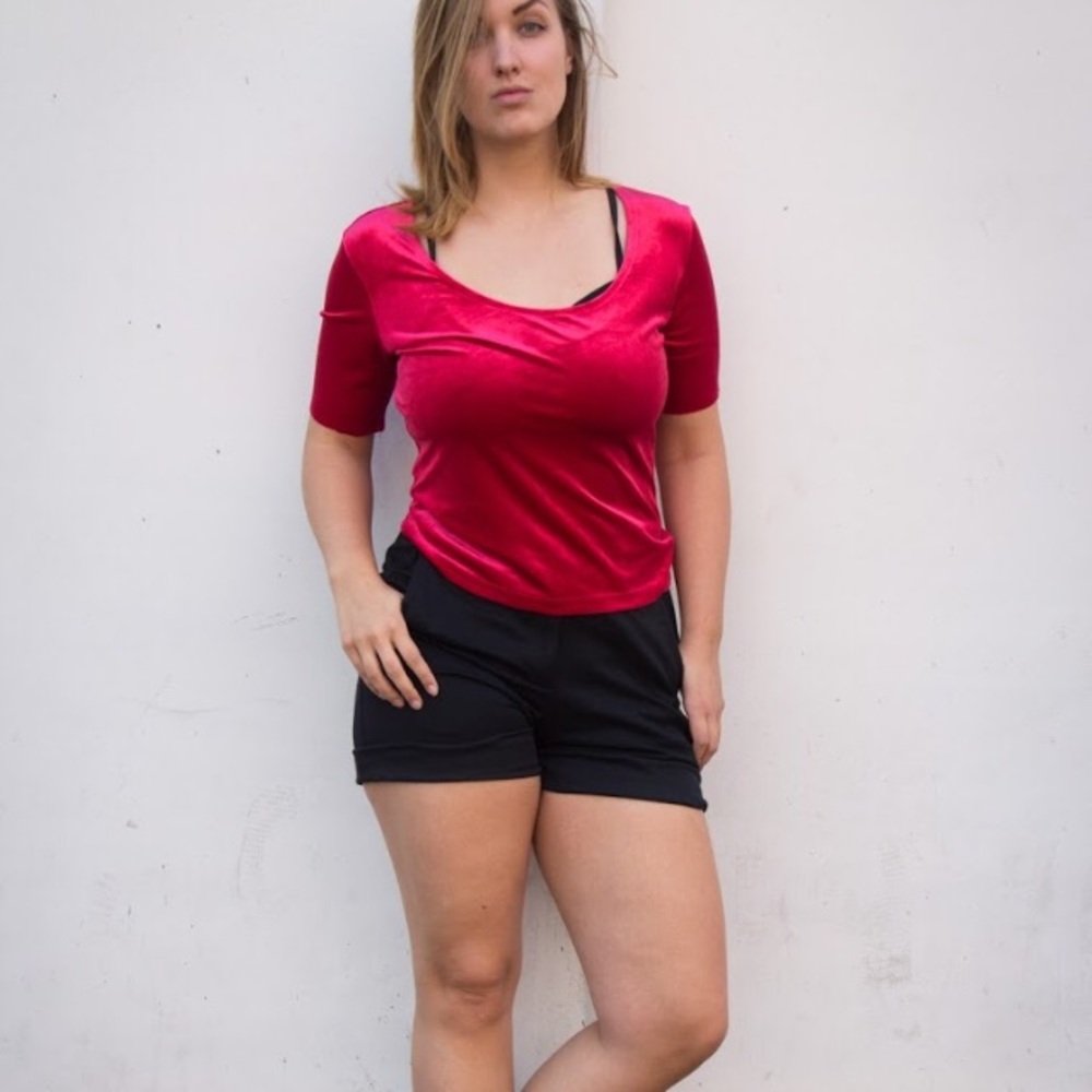 Red Velvet Quarter Sleeve